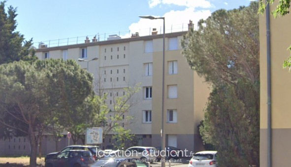Logement tudiant Location T3 Vide Sorgues (84700)