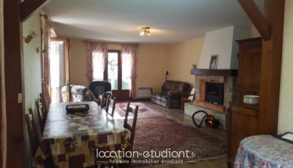 Logement tudiant Location T3 Vide Soyaux (16800)