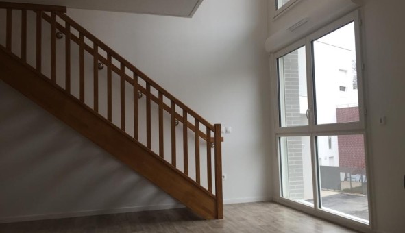 Logement tudiant T3 à Stains (93240)