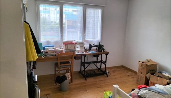 Logement tudiant T3 à Sucy en Brie (94880)