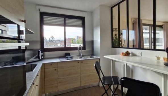 Logement �tudiant T3 &agrave; Suresnes (92150)