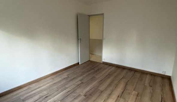Logement tudiant T3 à Sury le Comtal (42450)