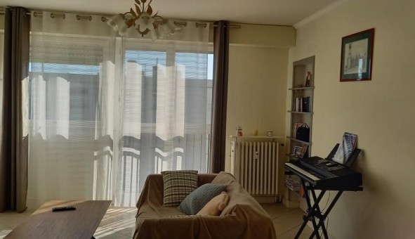 Logement tudiant T3 à Talence (33400)