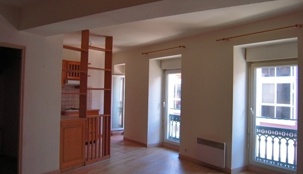 Logement tudiant Location T3 Vide Tarbes (65000)