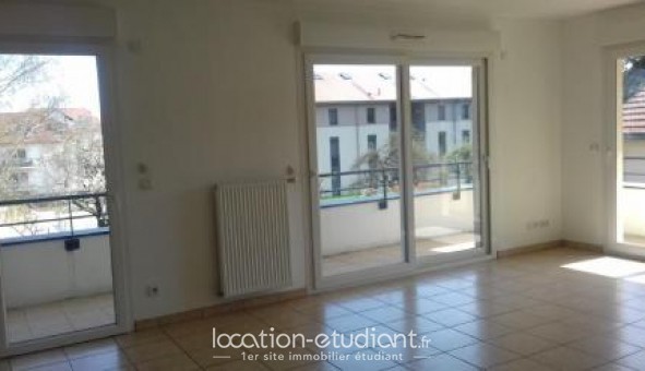 Logement tudiant T3 à Thoiry (01710)