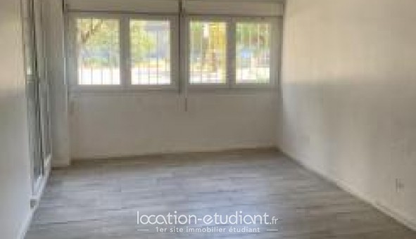 Logement tudiant T3 à Toulon (83200)