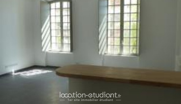 Logement tudiant T3 à Toulon (83200)