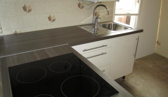 Logement tudiant T3 à Toulon (83200)