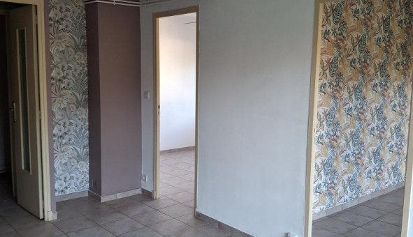 Logement tudiant T3 à Toulon (83200)
