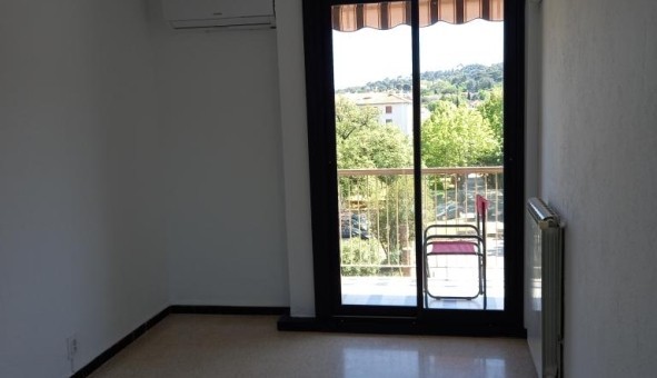 Logement tudiant T3 à Toulon (83200)