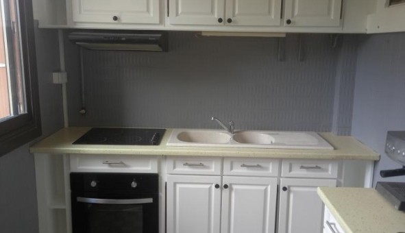 Logement tudiant T3 à Toulon (83200)