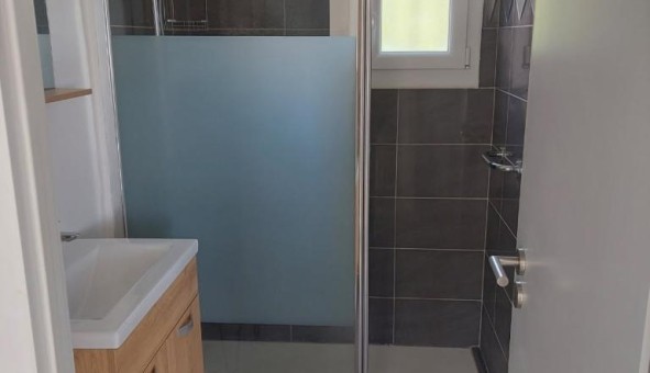 Logement tudiant T3 à Toulon (83200)