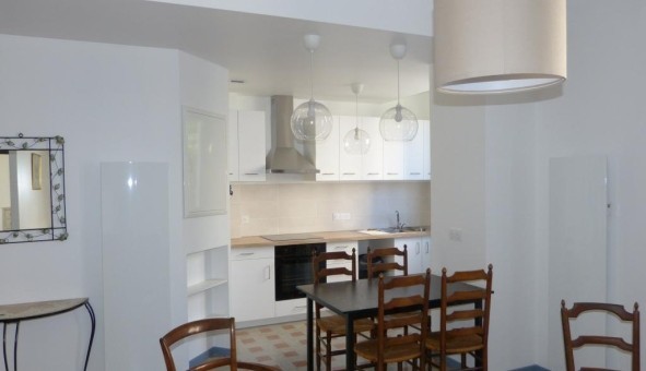 Logement tudiant T3 à Toulon (83200)