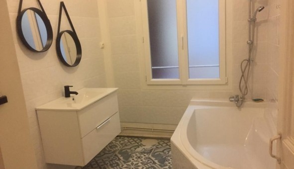 Logement tudiant T3 à Toulon (83200)
