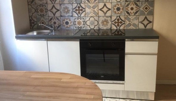 Logement tudiant T3 à Toulon (83200)