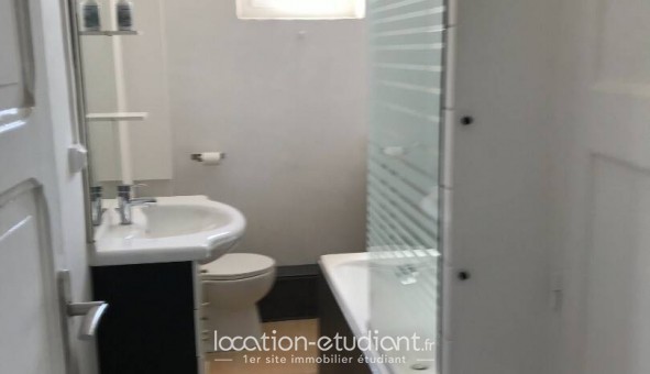 Logement tudiant T3 à Toulon (83200)