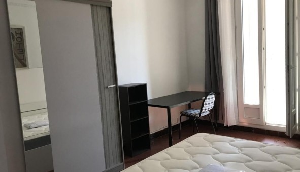 Logement tudiant T3 à Toulon (83200)