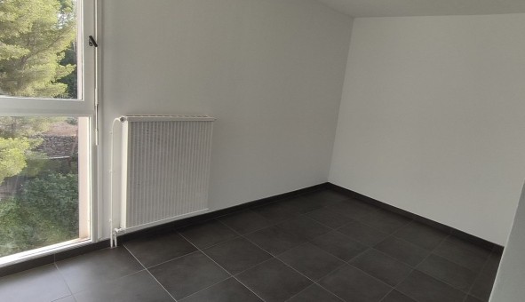 Logement �tudiant T3 &agrave; Toulon (83200)