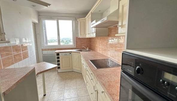 Logement �tudiant T3 &agrave; Toulon (83200)