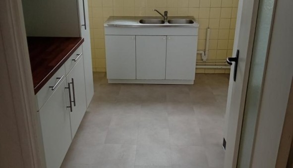 Logement tudiant T3 à Tours (37000)