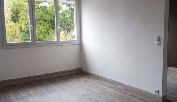 Logement tudiant Location T3 Vide Tours (37000)