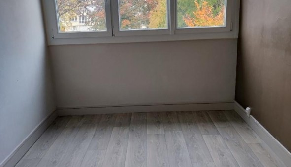 Logement tudiant T3 à Tours (37000)