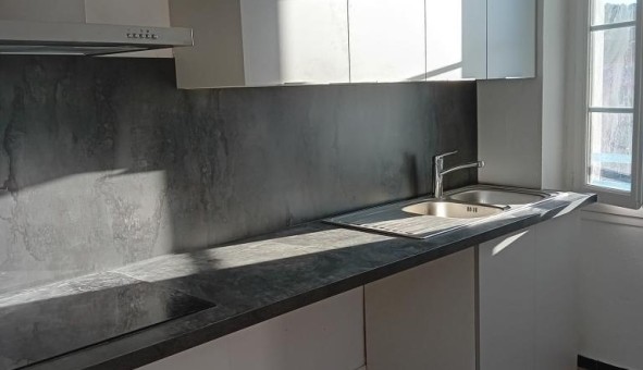 Logement �tudiant T3 &agrave; Trans en Provence (83720)