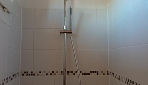 Logement �tudiant T3 &agrave; Trans en Provence (83720)