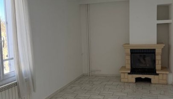 Logement �tudiant T3 &agrave; Trans en Provence (83720)