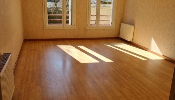 Logement tudiant Location T3 Vide Troyes (10000)