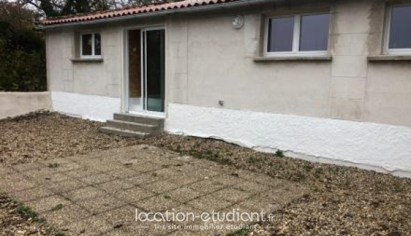 Logement tudiant T3 à Valdivienne (86300)