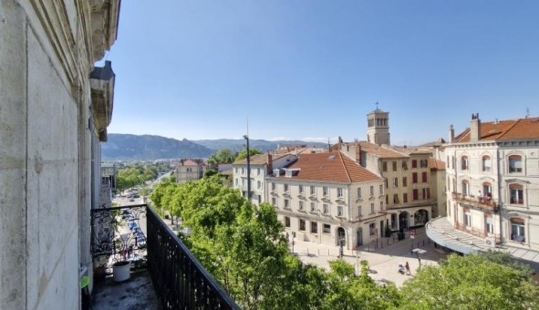 Logement tudiant T3 à Valence (26000)