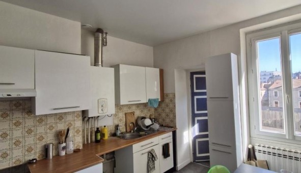 Logement tudiant T3 à Valence (26000)