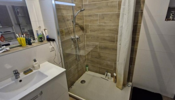 Logement tudiant T3 à Valence (26000)
