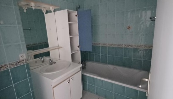 Logement tudiant T3 à Valence (26000)