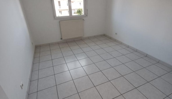 Logement tudiant T3 à Valence (26000)
