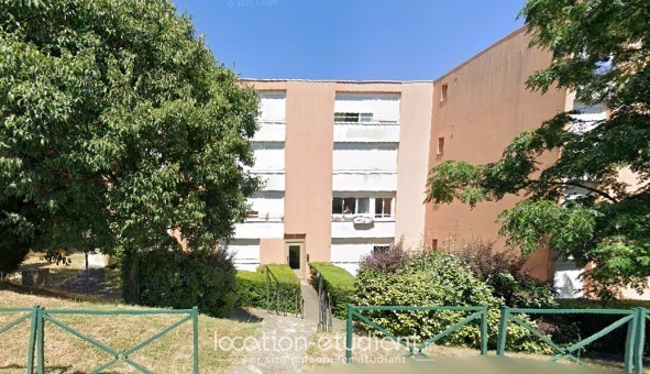 Logement �tudiant T3 &agrave; Valr�as (84600)