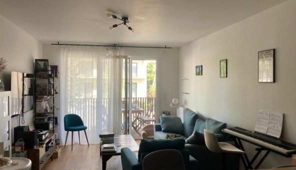 Logement tudiant Location T3 Vide Vanves (92170)