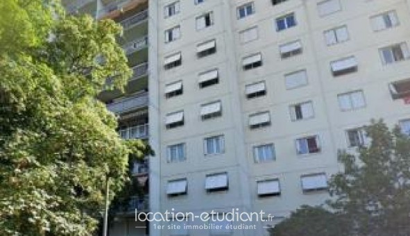 Logement tudiant T3 à Vaulx en Velin (69120)