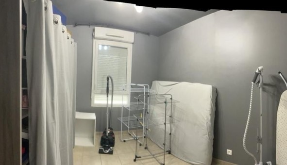 Logement tudiant T3 à Vaulx en Velin (69120)