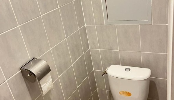 Logement tudiant T3 à Vaulx en Velin (69120)