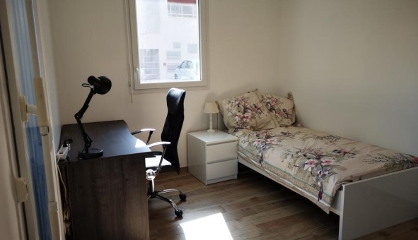 Logement tudiant T3 à Vaulx en Velin (69120)