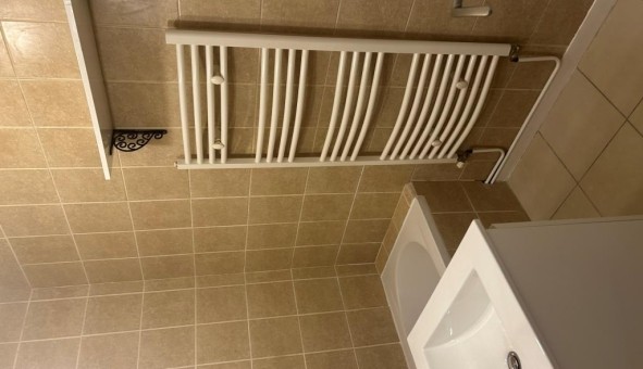 Logement �tudiant T3 &agrave; Vaulx en Velin (69120)