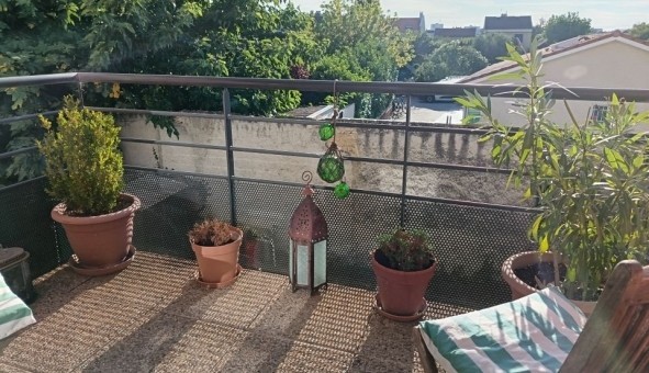 Logement �tudiant T3 &agrave; Vaulx en Velin (69120)