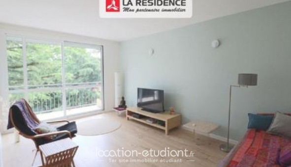 Logement tudiant T3 à Vlizy Villacoublay (78140)