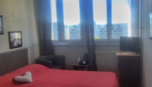 Logement tudiant T3 à Vnissieux (69200)