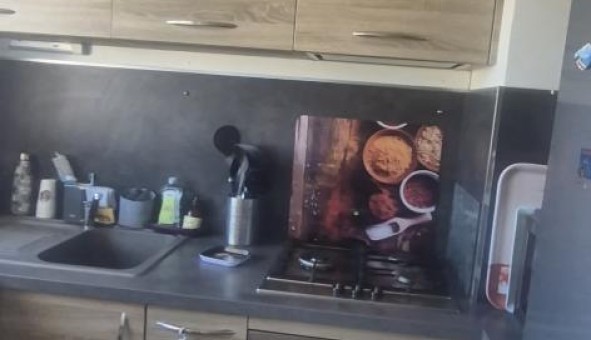 Logement tudiant T3 à Vnissieux (69200)