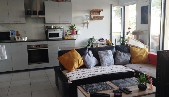 Logement tudiant T3 à Vnissieux (69200)