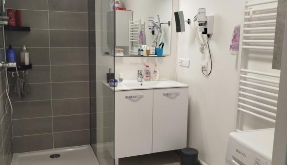 Logement tudiant T3 à Vnissieux (69200)