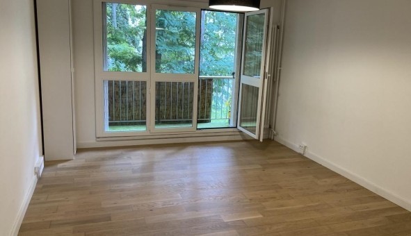 Logement tudiant T3 à Verneuil sur Seine (78480)